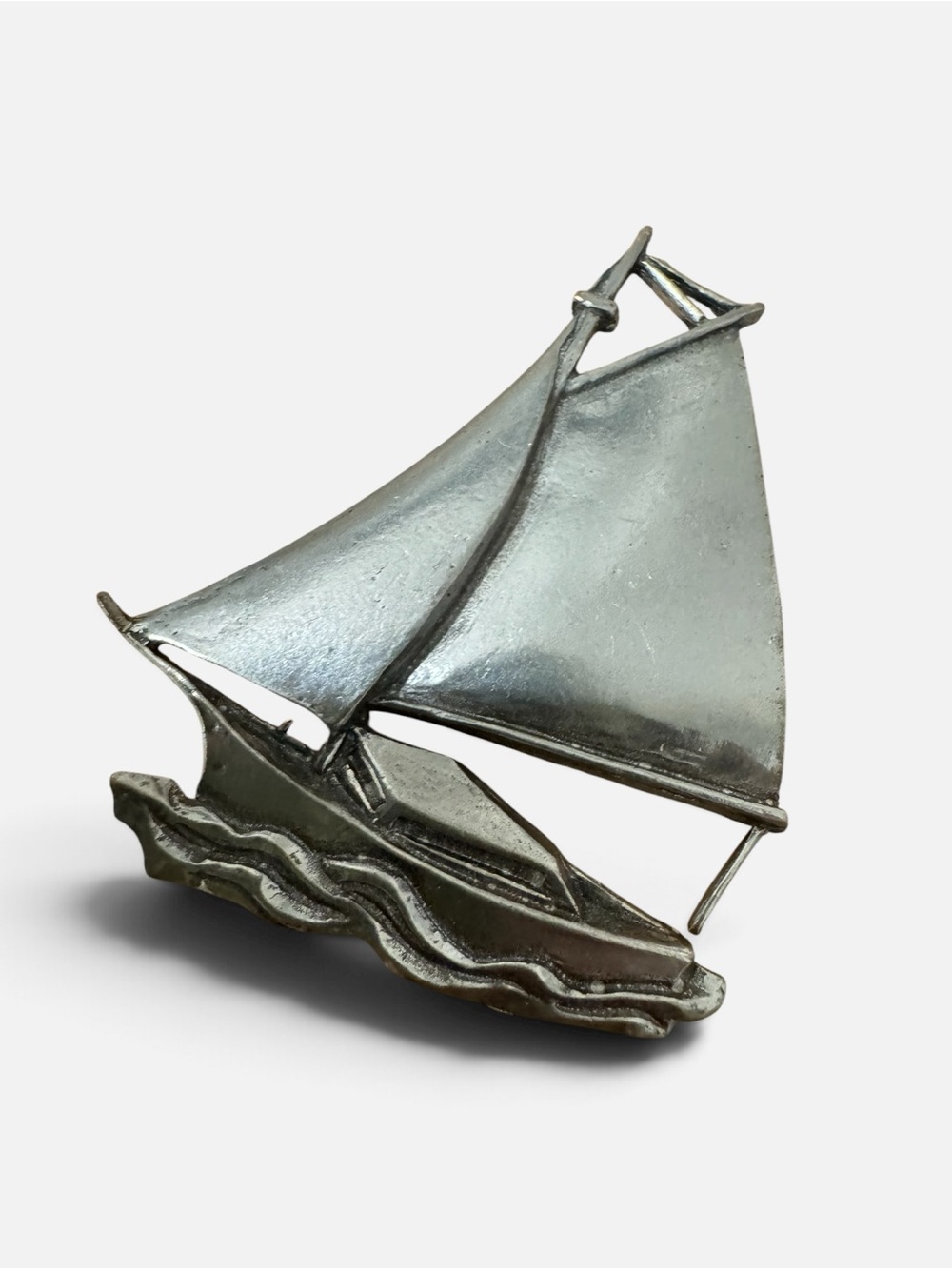 ⛵️VTG 70s Salisbury Pewter Silver Tone Sailboat Coastal Brooch Pin